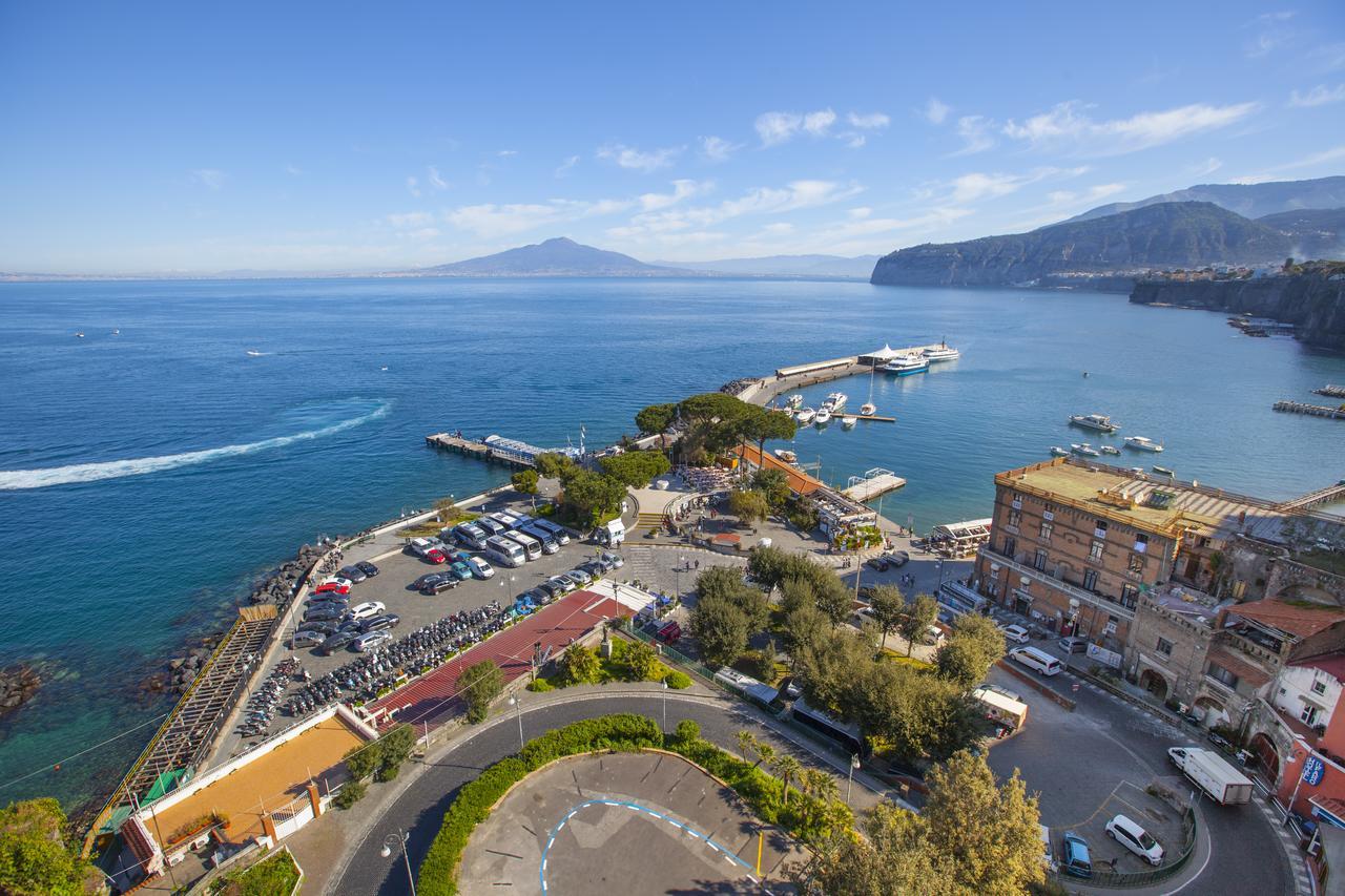 La Terrazza 38 Bed and Breakfast Sorrento Eksteriør billede