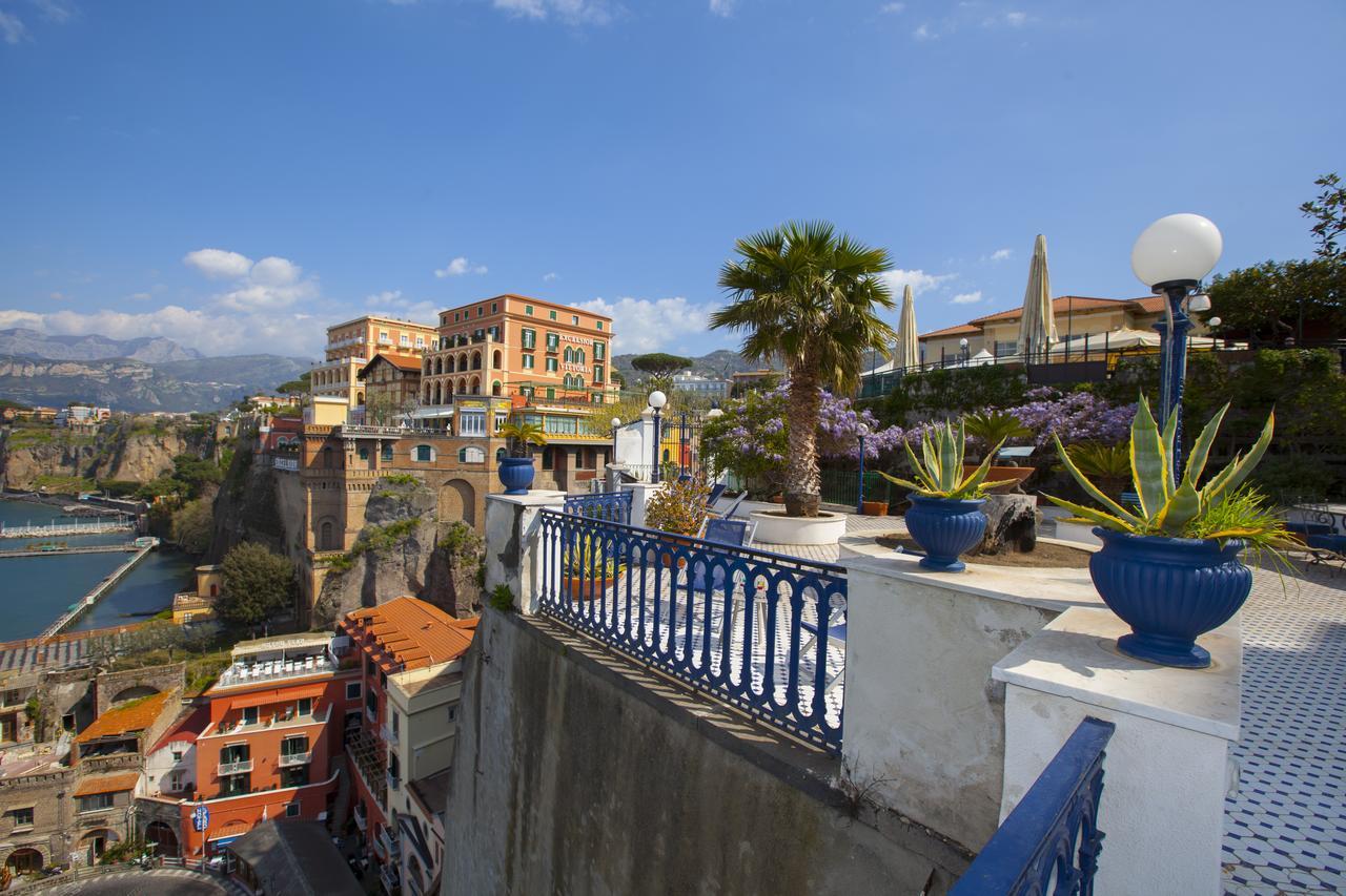 La Terrazza 38 Bed and Breakfast Sorrento Eksteriør billede